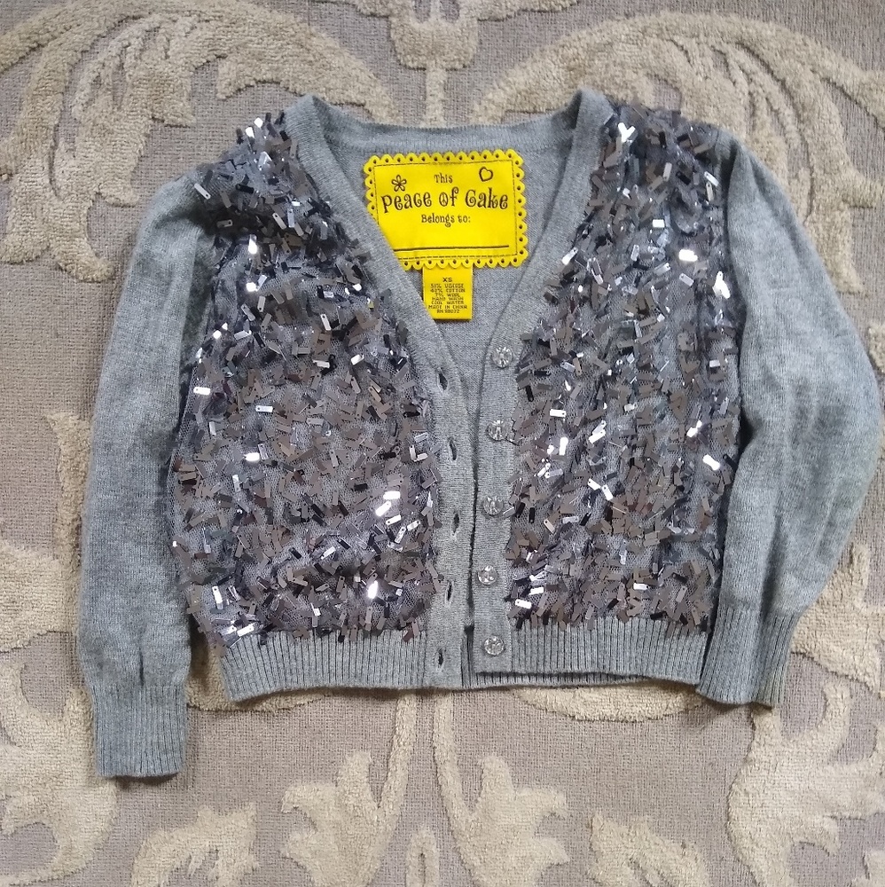 Soft, beautiful gray sweater with sparkle